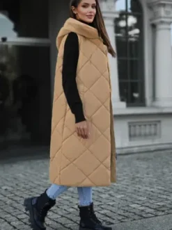 Kamizelka damska długa pikowana camelowa JS/5M3165/84Z^Ozonee Fashion