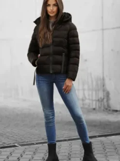 Kurtka zimowa damska pikowana czekoladowa JS/M782/392Z^Ozonee Best